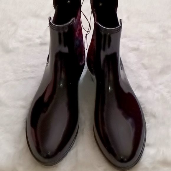 Juicy Couture Boots - Picture 3 of 6